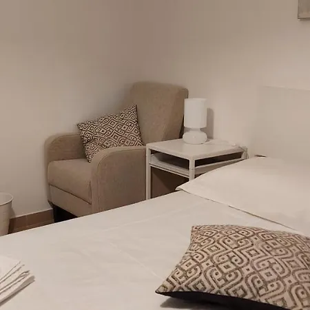 Apartment Zoe *